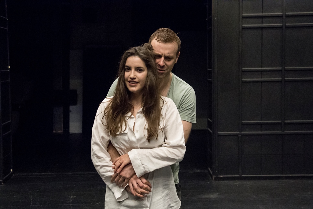 Próby TCHNIENIA: Justyna Kowalska, Mateusz Rusin. Fot. Zbigniew Lisiecki / Teatr Narodowy Próby TCHNIENIA: Justyna Kowalska, Mateusz Rusin. Fot. Zbigniew Lisiecki / Teatr Narodowy